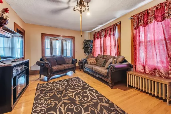 Springfield, MA 01108,82 Blaine St