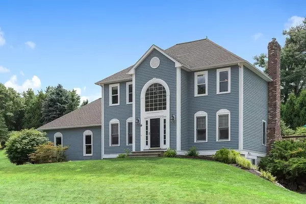 9 Bernard Rd, Rutland, MA 01543