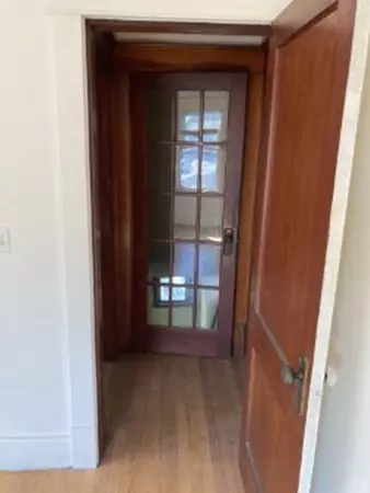 Springfield, MA 01104,93 Governor