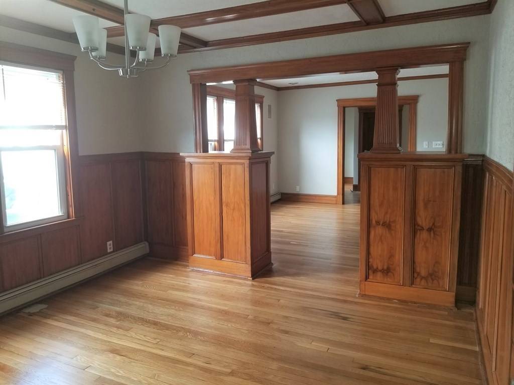 Medford, MA 02155,8 Hadley Street #1