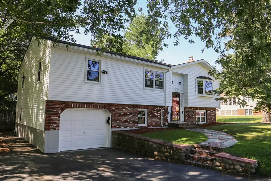 70 William Street, Lawrence, MA 01840