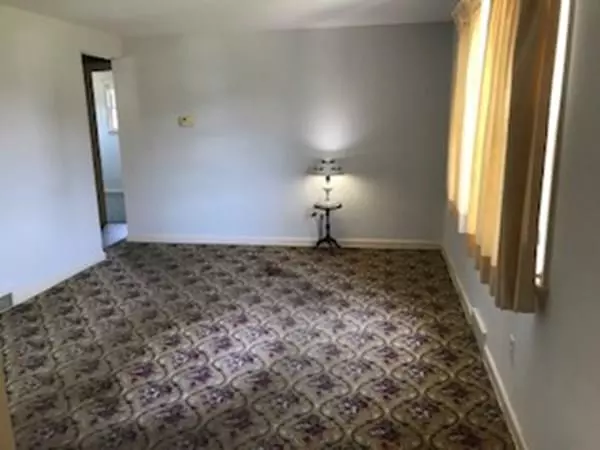 Springfield, MA 01118,64 Judith St