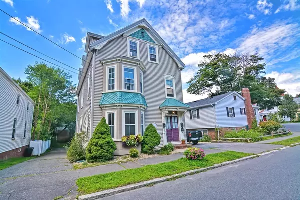 Salem, MA 01970,31 Appleton St #3