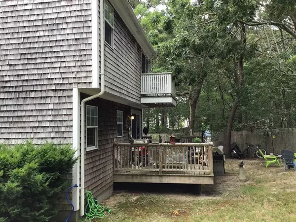Yarmouth, MA 02673,22 Sheffield