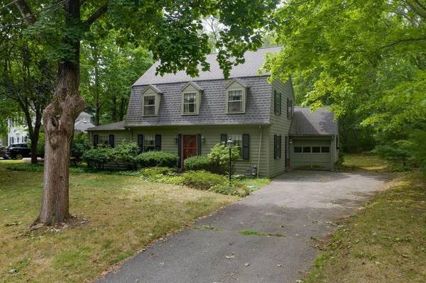 11 Wildon Road, Wellesley, MA 02482