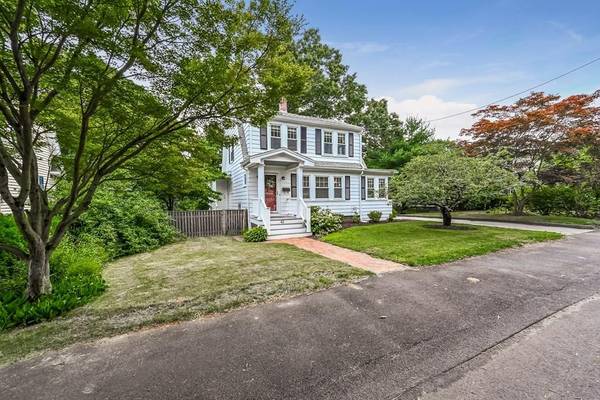 43 Lakewood Rd, Weymouth, MA 02190