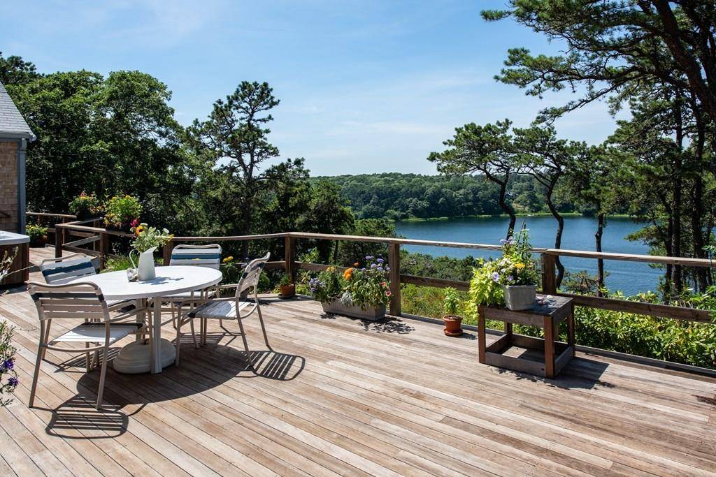 Chatham, MA 02633,127 N Skyline Dr