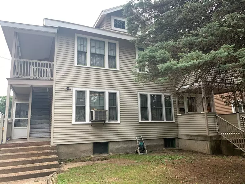 387-389 Page Blvd, Springfield, MA 01104