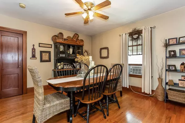 Springfield, MA 01104,106-108 Ardmore St