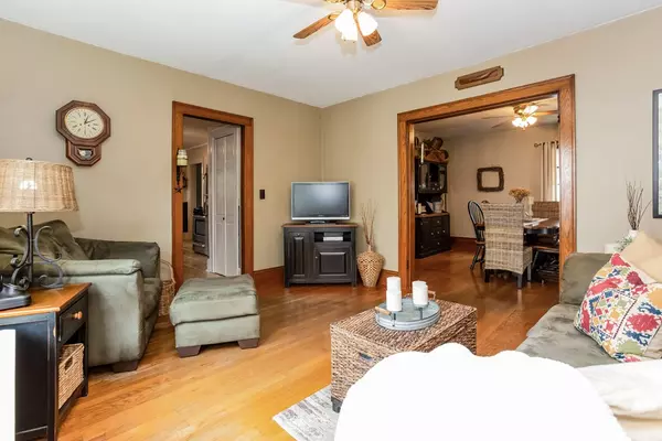 Springfield, MA 01104,106-108 Ardmore St