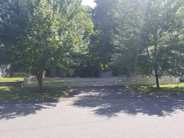 Springfield, MA 01101,0 Hampshire St (Ss)