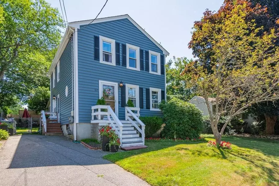 12 Arbor, Holbrook, MA 02343