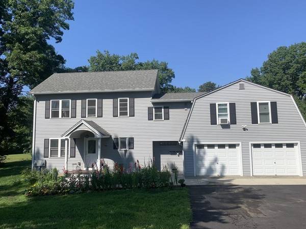 90 Turners Falls Rd, Montague, MA 01376