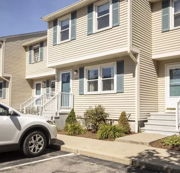 807 Ocean Meadows #807, Fairhaven, MA 02719