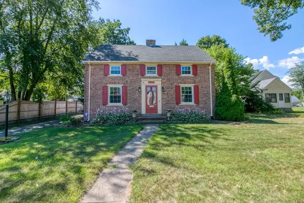 343 Plumtree Rd, Springfield, MA 01118