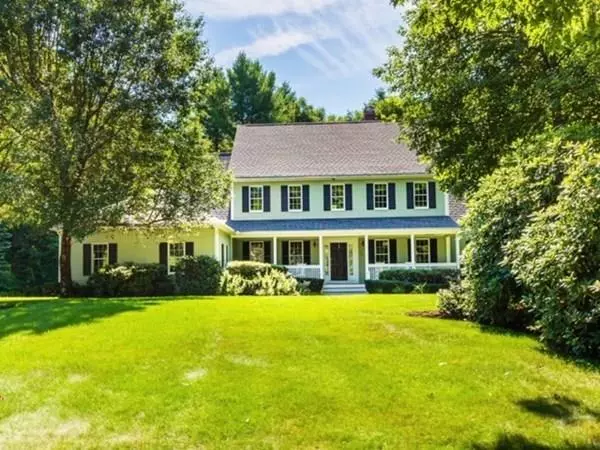 35 Riverside Ter, Easton, MA 02356