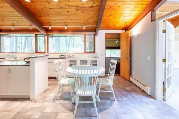 Carlisle, MA 01741,181 Rutland St