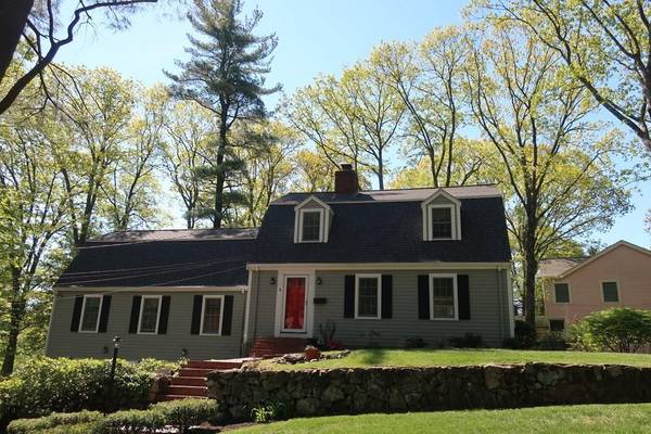 8 Henderson Rd, Lexington, MA 02420