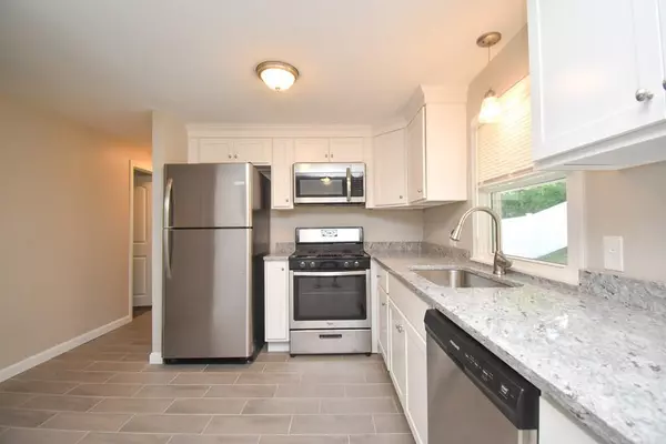 West Springfield, MA 01089,243 Circle Dr