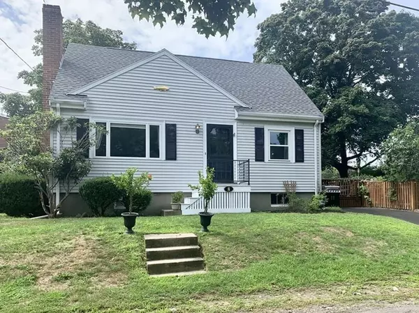 Marblehead, MA 01945,8 Susan Road