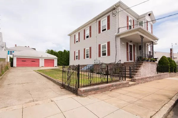 986 Cherry Street, Fall River, MA 02720