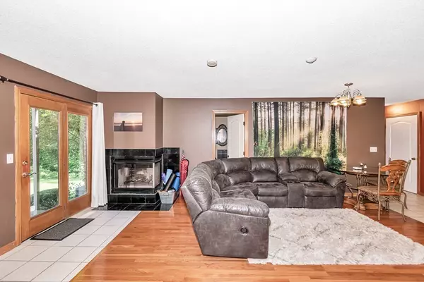 Agawam, MA 01001,50 Dogwood Lane #50