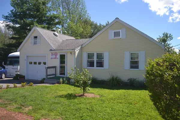 1086 Main St, Ashby, MA 01431