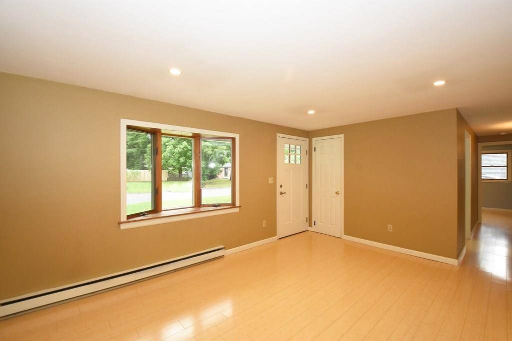 Northampton, MA 01062,79 Drewsen Dr