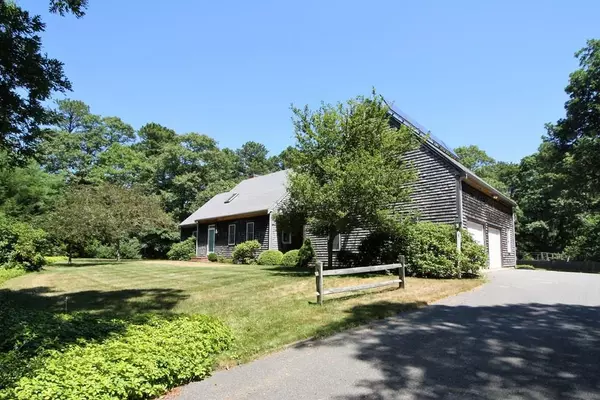 Brewster, MA 02631,121 A P Newcomb Rd