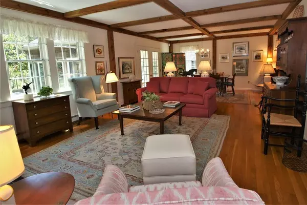 Brewster, MA 02631,121 A P Newcomb Rd