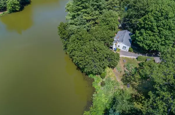 Springfield, MA 01109,52 Undine Cir