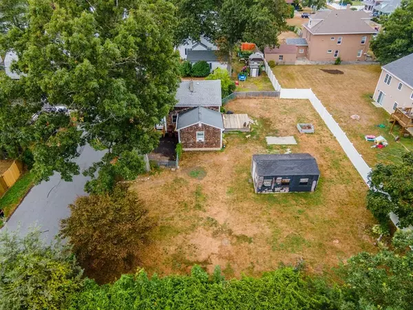 Acushnet, MA 02743,116 James Street