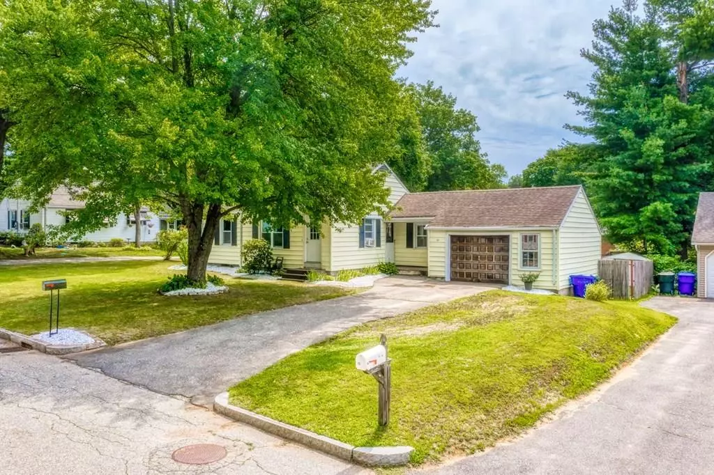 Springfield, MA 01128,21 Onondaga St