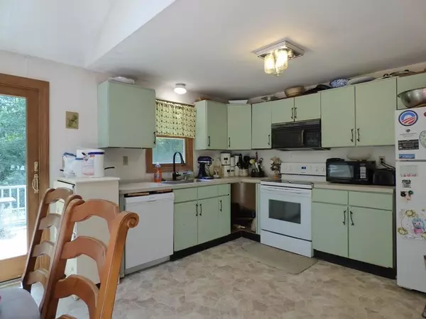East Bridgewater, MA 02333,3 Old Orchard Ln