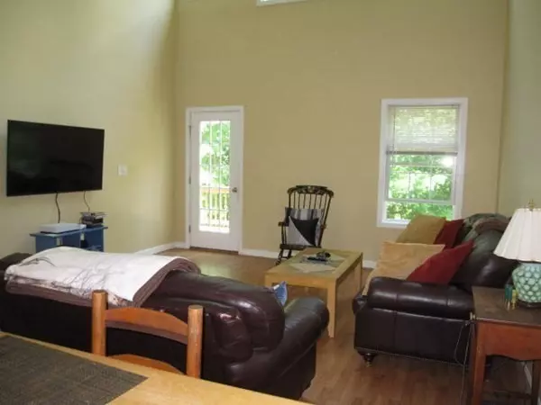 West Boylston, MA 01583,20 Jasmine Drive #20