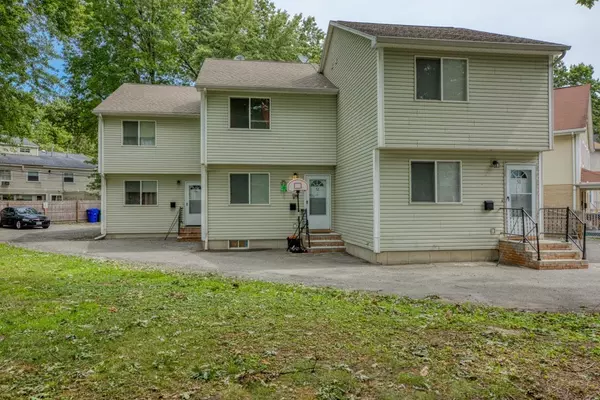 50-54 Orchard St, Springfield, MA 01107