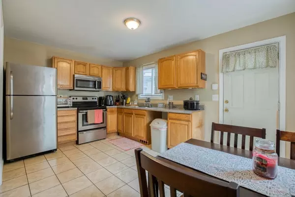 Springfield, MA 01107,50-54 Orchard St