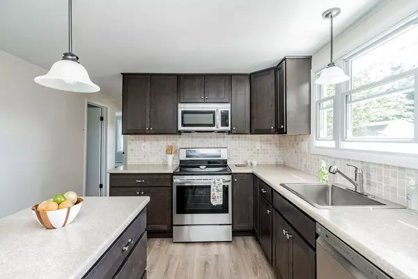 Springfield, MA 01104,11 Metzger Pl