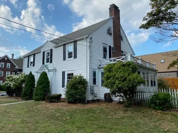 67 Chapel St, Lincoln, RI 02865