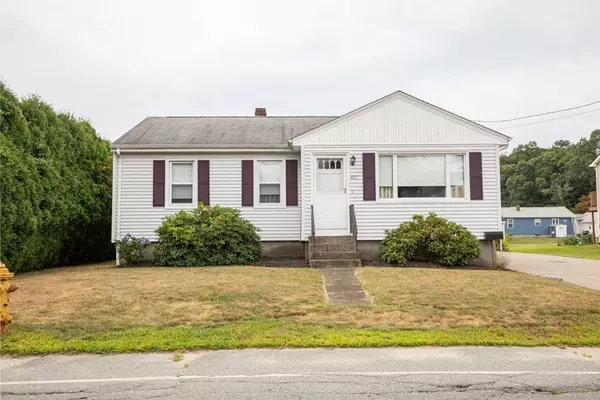 467 Hooper Street, Tiverton, RI 02878