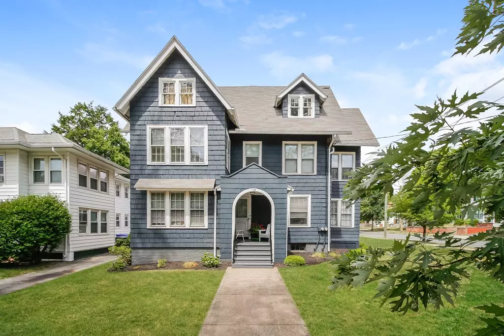 Springfield, MA 01107,134 Caseland Street