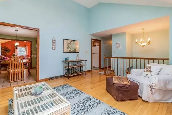 Abington, MA 02351,939 Hancock St