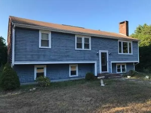336 River St, Halifax, MA 02338