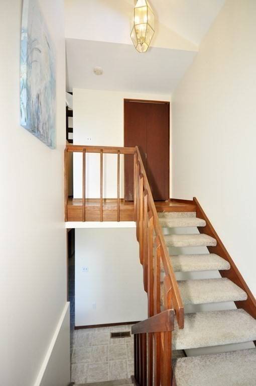 Acton, MA 01718,130 Butternut Hollow #130