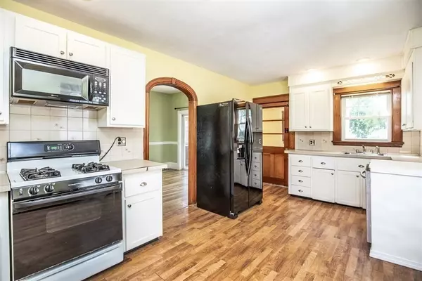 Malden, MA 02148,13 Claremont Street