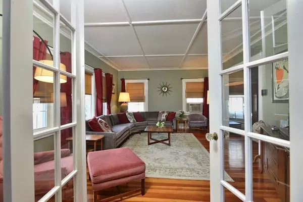 Mansfield, MA 02048,129 Oakland St