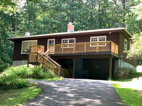 179 Main Road, Gill, MA 01354