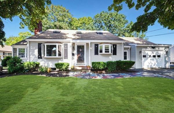 65 Russell Rd, Weymouth, MA 02190