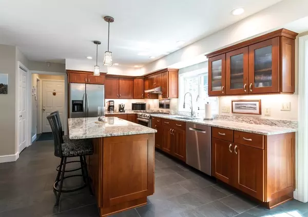 Fremont, NH 03044,61 Folsom Meadow