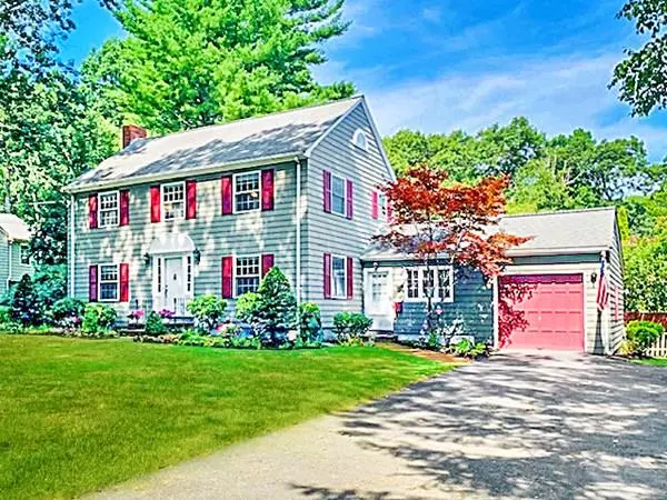 22 Sylvan Circle, Lynnfield, MA 01940